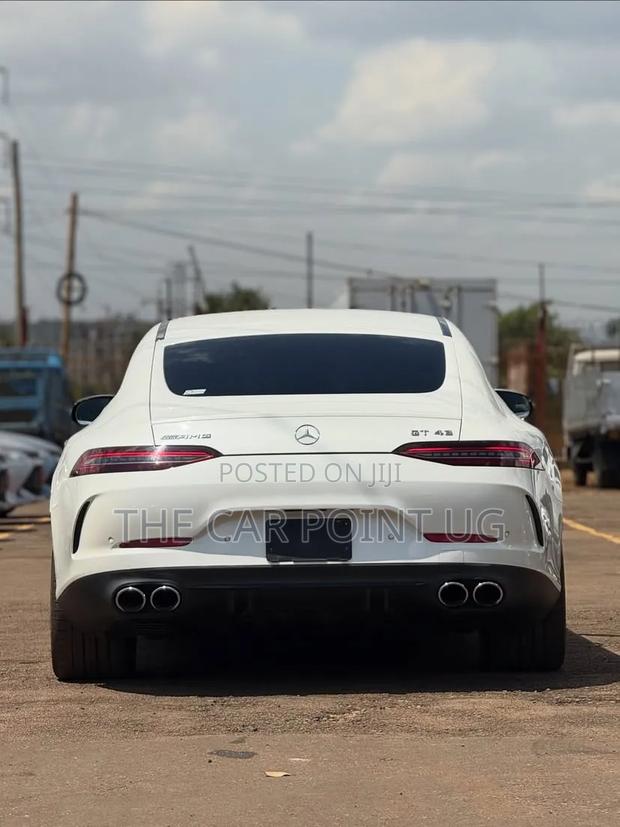 Mercedes-Benz AMG GT 2021 White