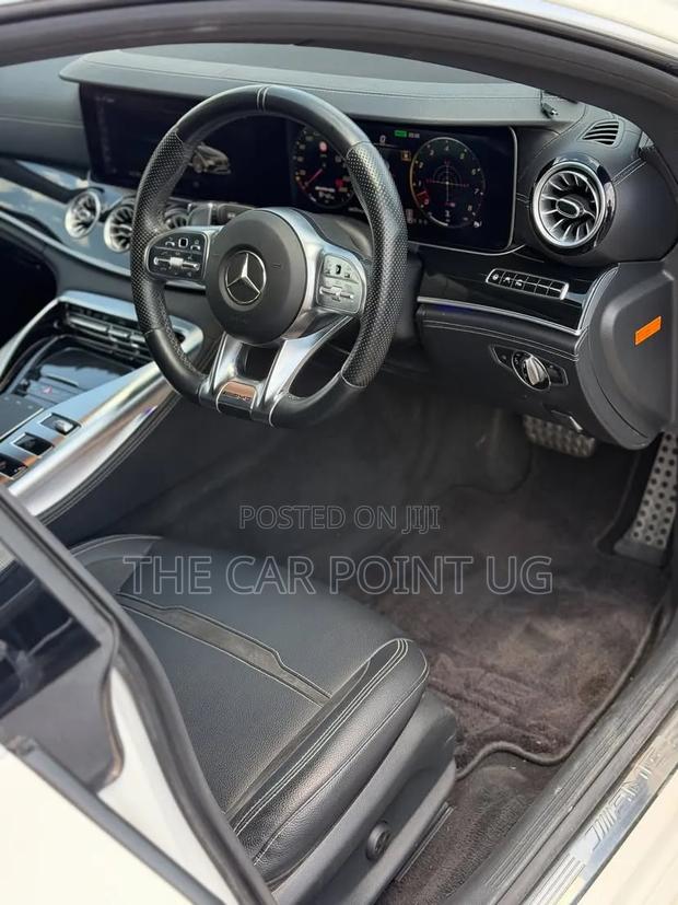 Mercedes-Benz AMG GT 2021 White