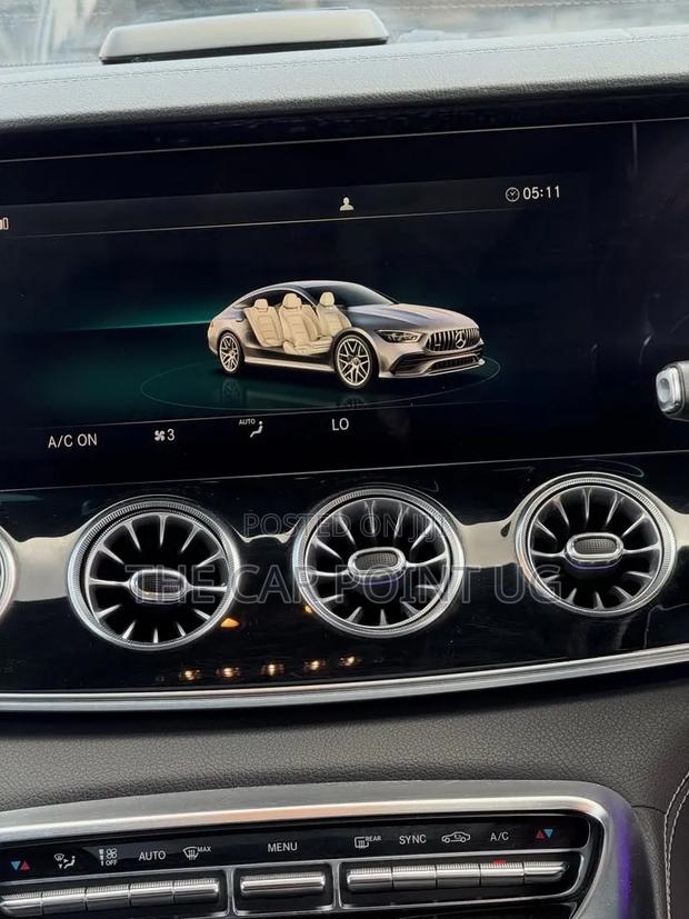 Mercedes-Benz AMG GT 2021 White