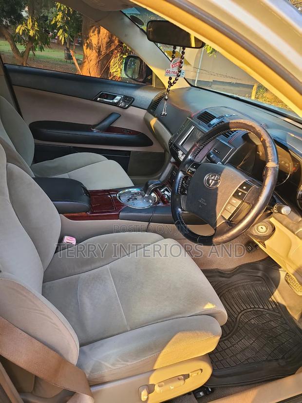 Toyota Mark X 2008 Silver