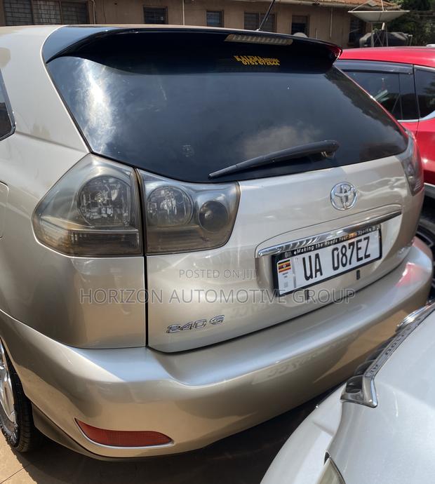 Toyota Harrier 2.4 4WD 2011 Gold