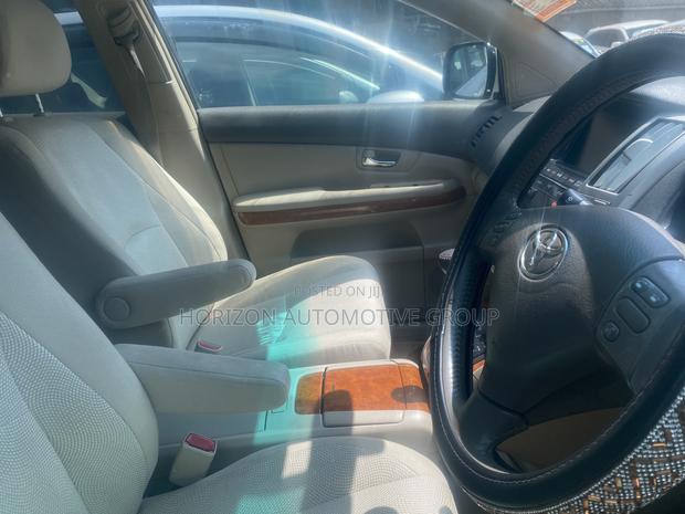 Toyota Harrier 2.4 4WD 2011 Gold