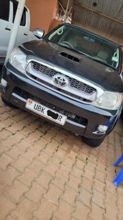 Toyota Hilux 2013 Gray for sale