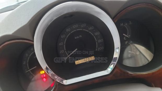 Toyota Hilux 2013 Gray