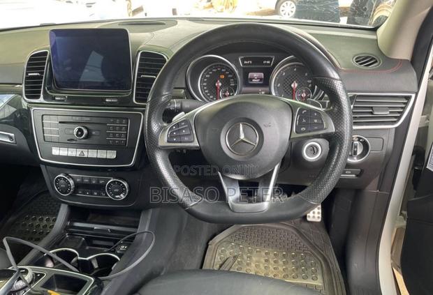 Mercedes-Benz GLE-Class 2016 White