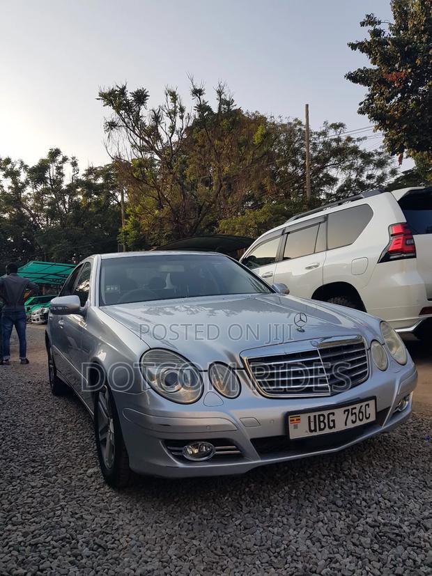 Mercedes-Benz E300 2007 Silver