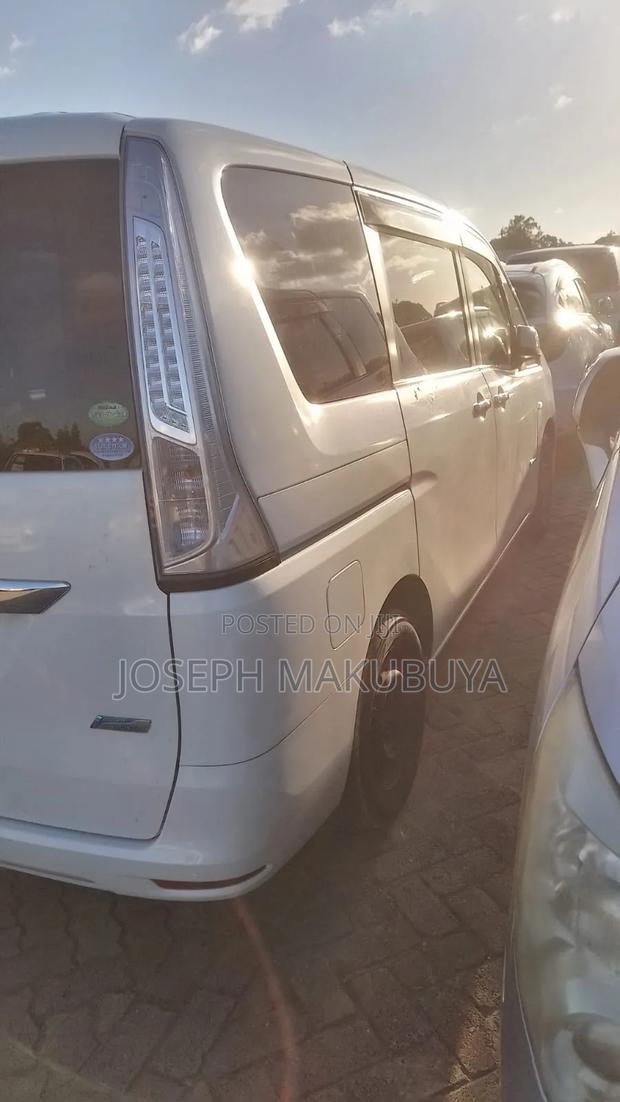 Nissan Serena 2013 White