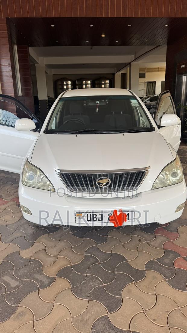 Toyota Harrier 2.4 2007 White