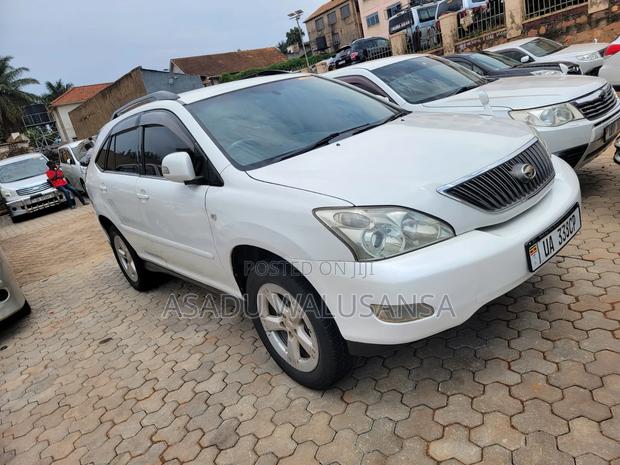 Toyota Harrier 2008 White