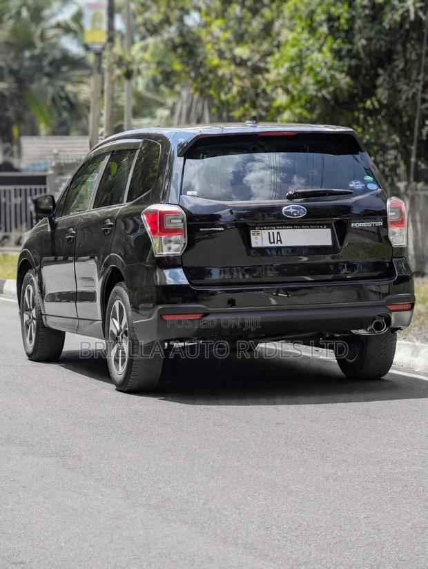 Subaru Forester 2016 Black