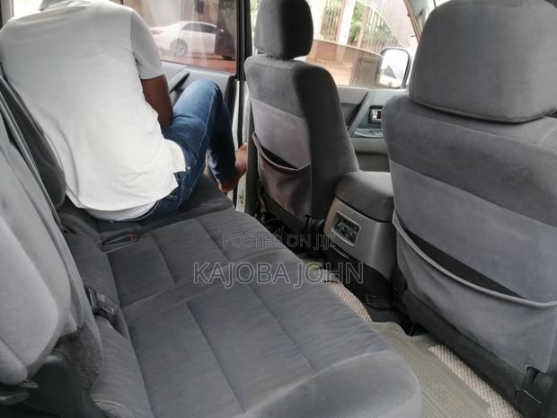 Mitsubishi Pajero 2004 White