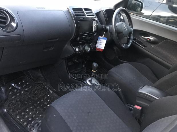 Toyota IST 2008 White