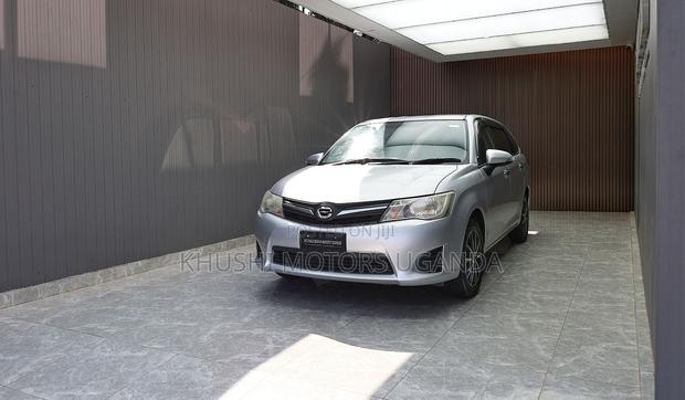 Toyota Corolla Fielder 2013 Silver