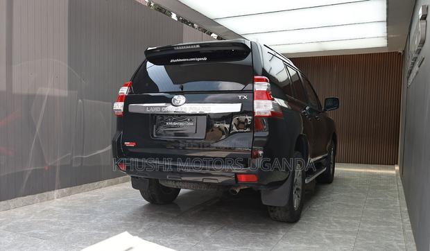 Toyota Land Cruiser Prado 2013 Black