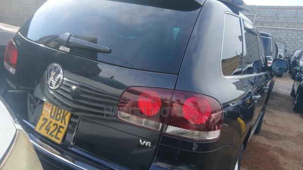 Volkswagen Touareg 2009 Black