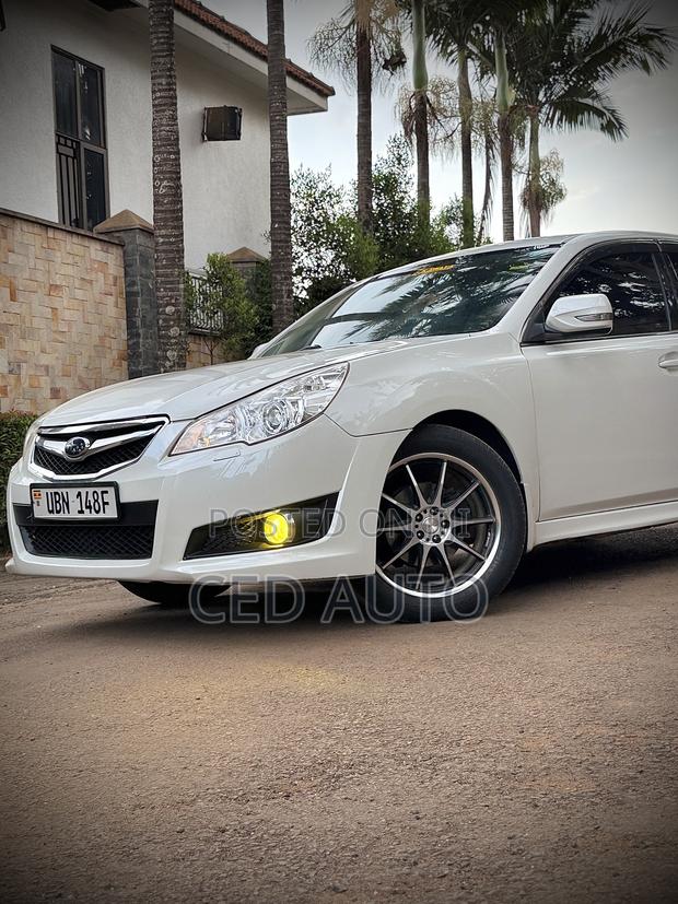 Subaru Legacy 2011 White