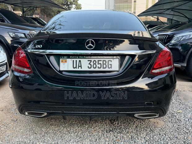 Mercedes-Benz C200 2015 Black