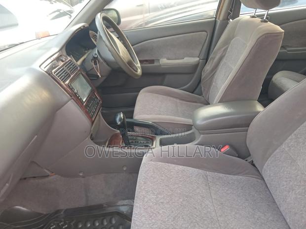 Toyota Premio 2002 Silver