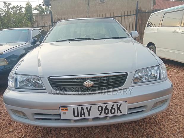 Toyota Premio 2002 Silver
