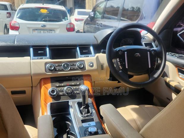 Land Rover Range Rover Sport 2010 Black