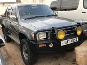 Toyota Hilux 2000 Green for sale