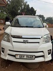 Toyota Noah 2005 Maroon for sale