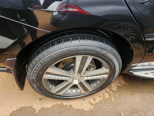 Mercedes-Benz M Class 2015 Black