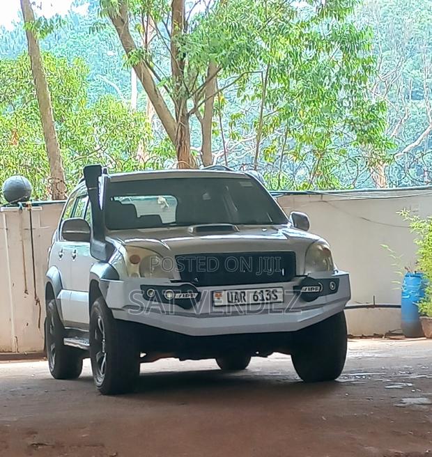 Toyota Land Cruiser 2009 Silver