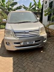 Toyota Noah 2.0 FWD (8 Seater) 2002 Silver for sale