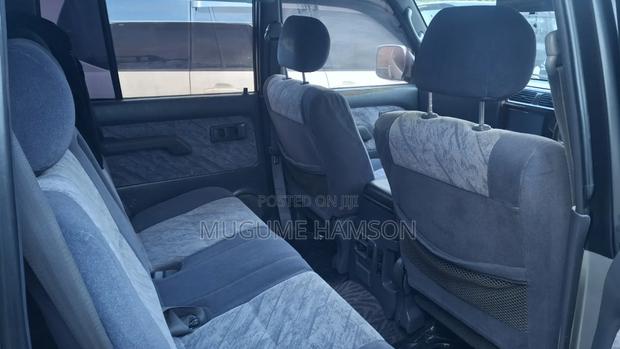 Toyota Land Cruiser Prado 2000 Silver