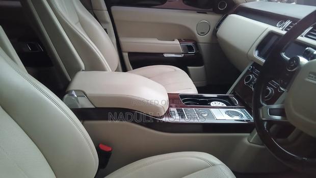 Land Rover Range Rover 2015 Red