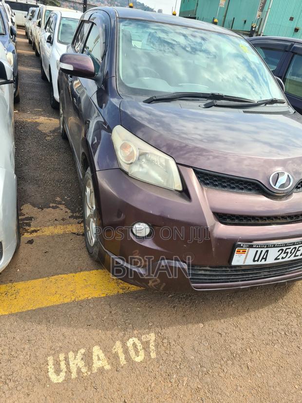 Toyota IST 2012 Maroon