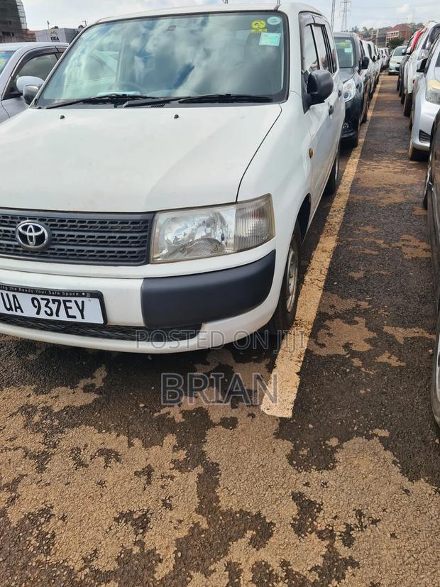 Toyota Probox 2011 White
