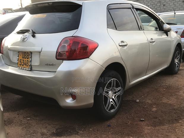 Toyota Auris 2008 Silver