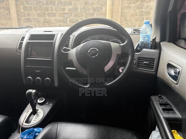 Nissan X-Trail 2.0 Petrol XE 2009 White