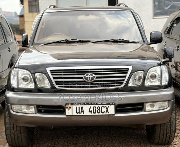 Toyota Land Cruiser Cygnus 4.7 2003 Beige