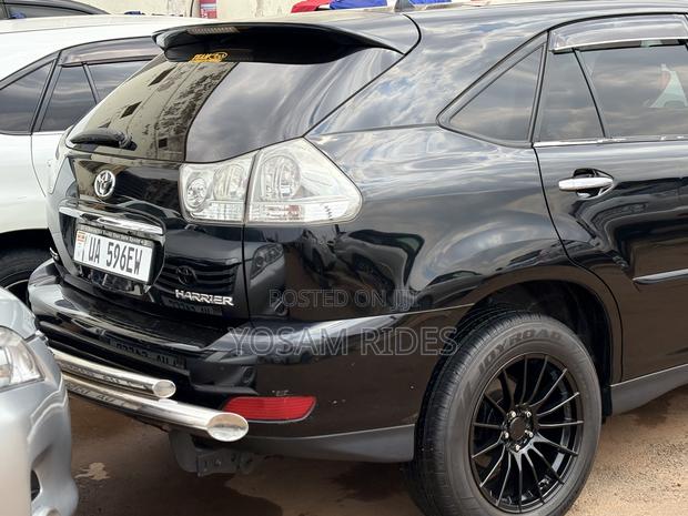Toyota Harrier 2.4 2009 Black
