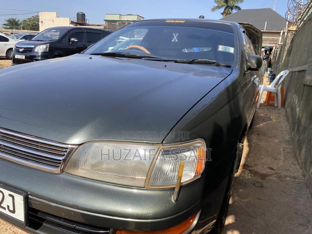 Toyota Corolla 2003 Gray