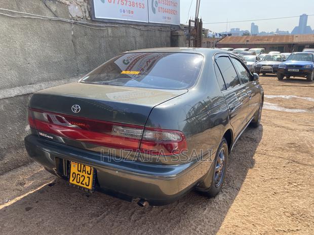 Toyota Corolla 2003 Gray