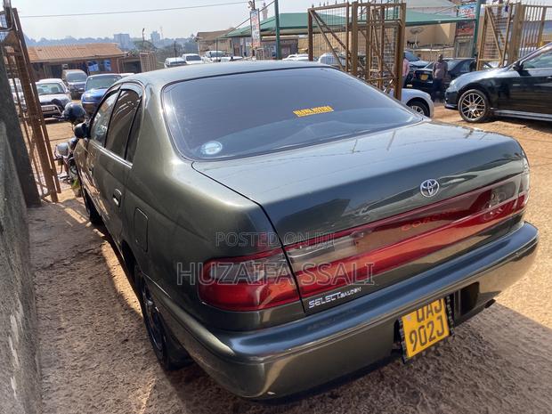 Toyota Corolla 2003 Gray