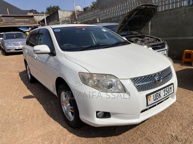 Toyota Corolla Fielder 2010 White