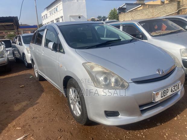 Toyota Wish 2008 Silver