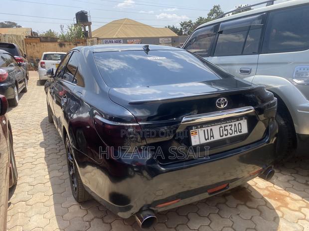 Toyota Mark X 2010 Black