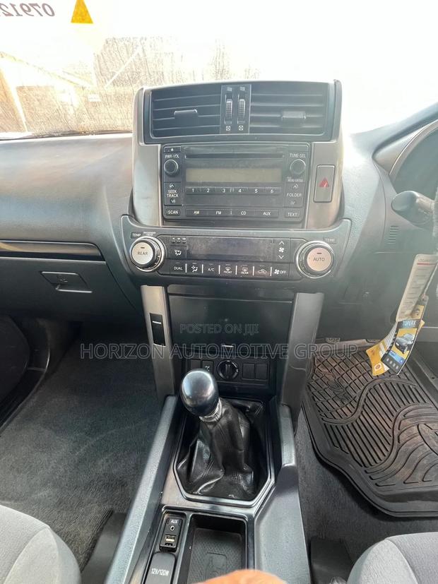 Toyota Land Cruiser Prado 3.0 TD 2010 Gold