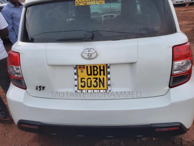 Toyota IST 2010 White