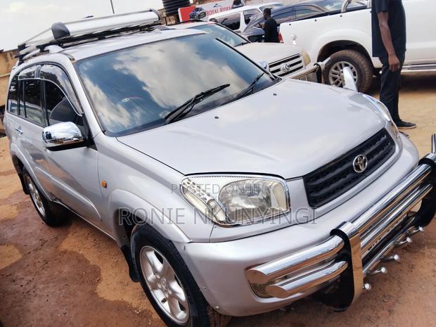 Toyota RAV4 2004 Silver