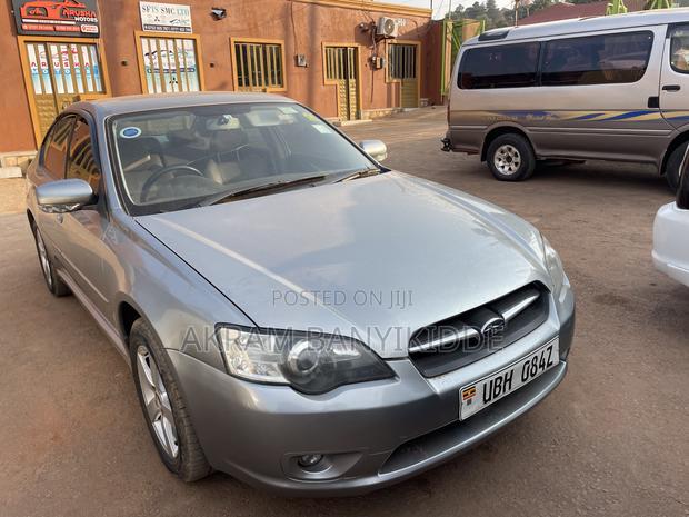 Subaru Legacy 2010 Gray