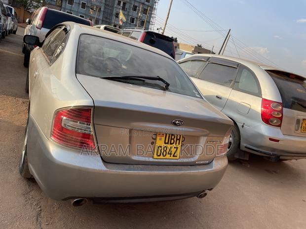 Subaru Legacy 2010 Gray
