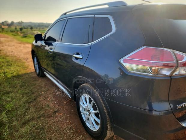 Nissan X-Trail 2.0 Petrol AWD 2015 Blue