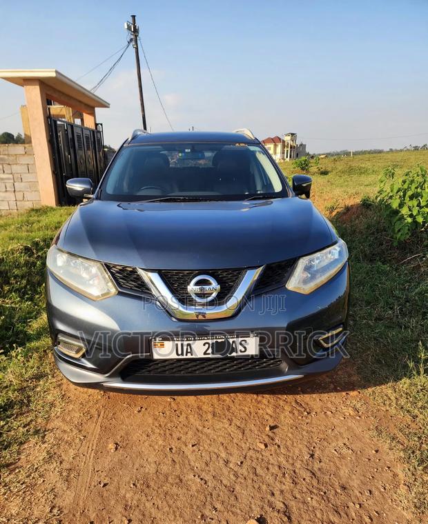 Nissan X-Trail 2.0 Petrol AWD 2015 Blue